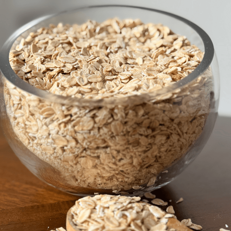 Purely Organic Foods thick rolled oats, regular cut and organic, perfect for hearty and filling breakfasts"

"Organic thick-cut rolled oats with a dense texture, ideal for slow-cooked oatmeal or baking