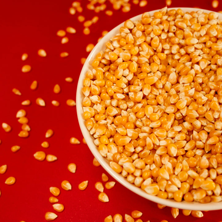Organic yellow popcorn kernels by Purely Organic Foods – whole grain, non-GMO popcorn ideal for tasty, healthy snacks at home