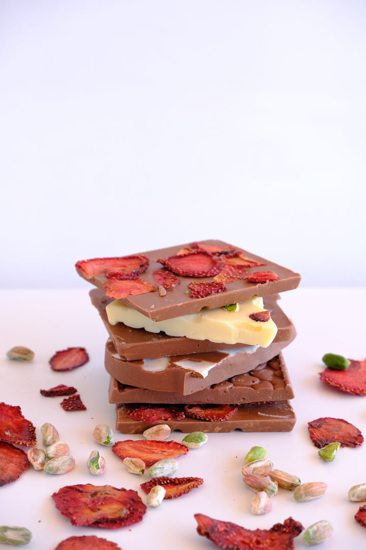 Organic freeze-dried strawberry snack ingredient for cereals, desserts, and recipes.
