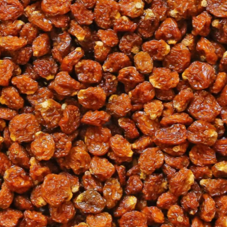 Purely Organic Foods organic golden berries – vibrant, tangy-sweet dried berries packed with antioxidants, perfect for snacking, baking, and adding to smoothies.