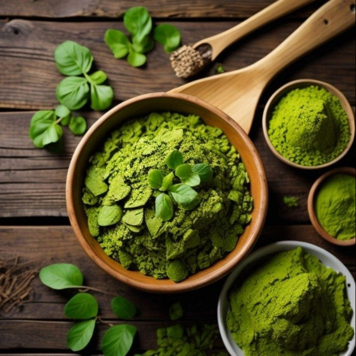 Purely Organic Foods premium organic moringa leaf powder finely ground vibrant green color.

Organic moringa leaf powder from Purely Organic Foods, perfect for smoothies and teas.