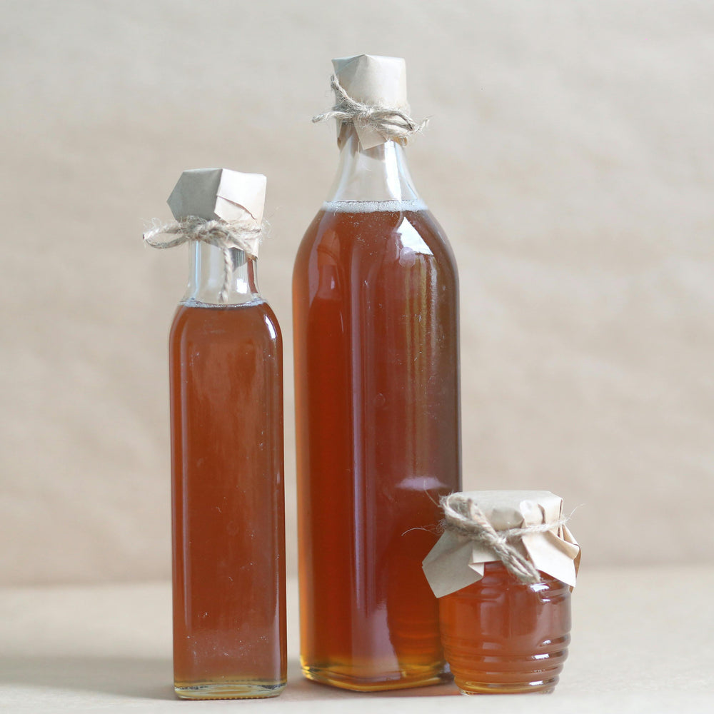 Organic raw light amber agave syrup, natural sweetener perfect for beverages, baking, and healthy recipes – Purely Organic Foods