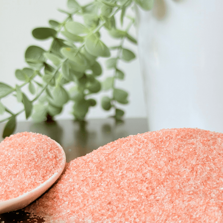 Fine grain natural pink Himalayan salt, a mineral-rich and clean-label seasoning essential for every kitchen"

"Unprocessed and natural Himalayan pink salt in bulk packaging, perfect for culinary and wellness uses"